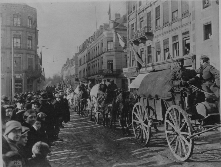 German army retreating thro Luxembourg, after armistice, 21 November 1918